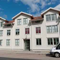 Karlagatan 11