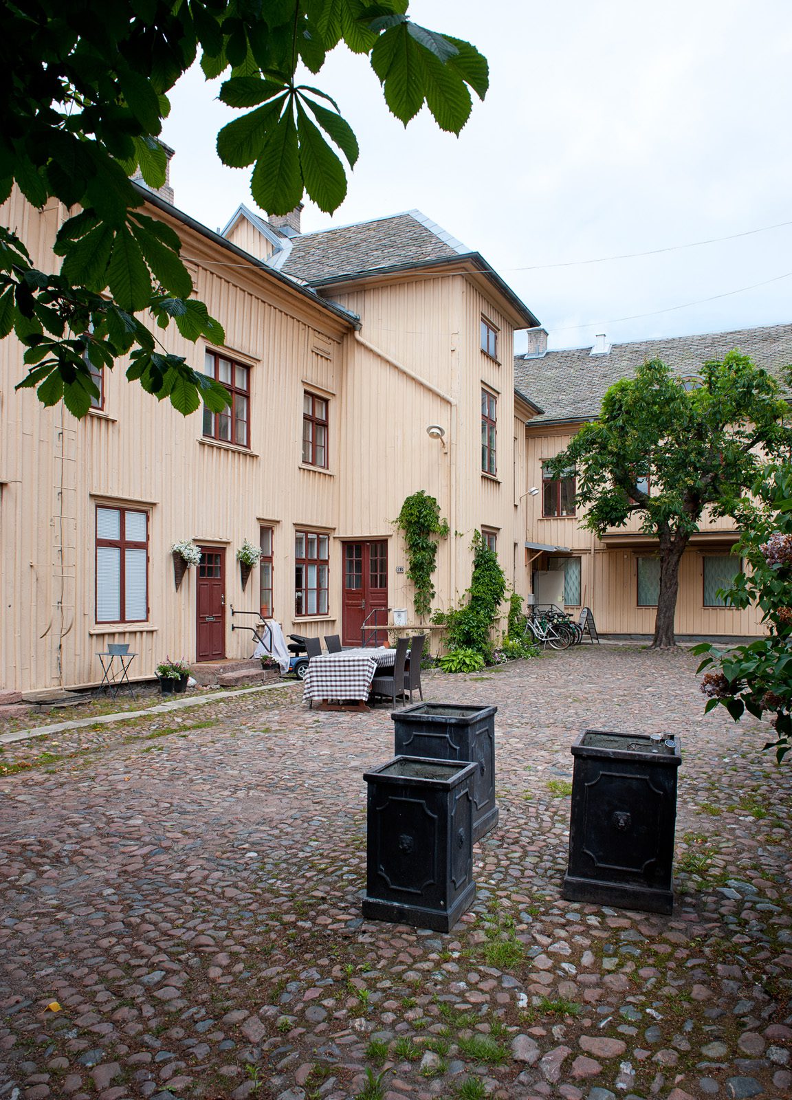 406 ottar vinbergsgatan innegård