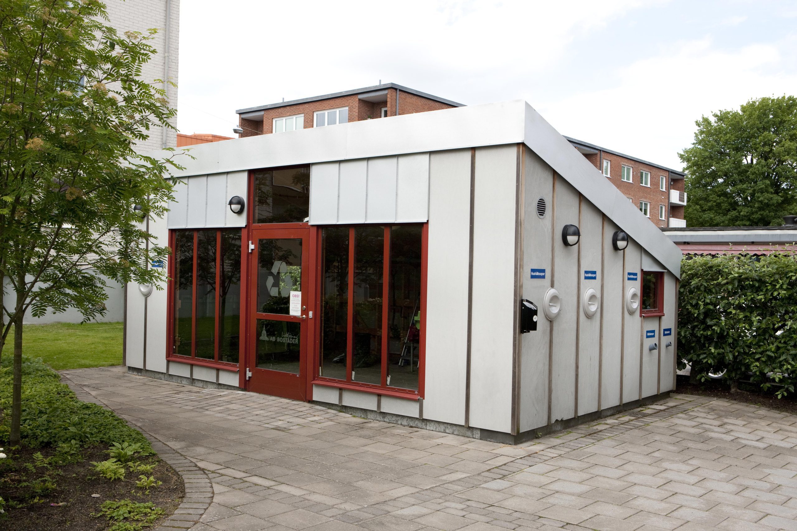 306 skaragatan återviningsstation. FNI.